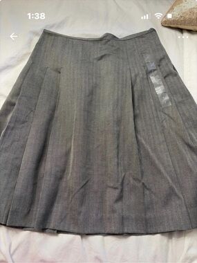 GAP Grey Pleated A-Line Skirt